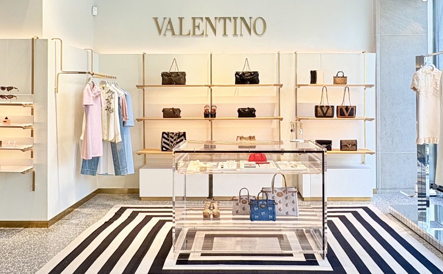 1200x600_Valentino_03