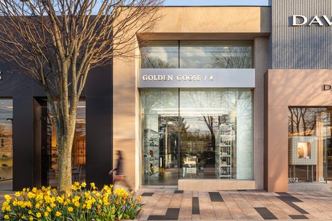 720x480_AM_Golden-Goose_storefront_AM_2024PB06_4065
