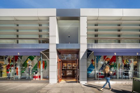 720x480_AM_Ralph-Lauren_storefront_AM_2024PB06_4118