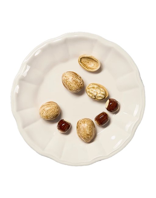 720x960_Dior_GiftsfortheHost2025_unnamed-15