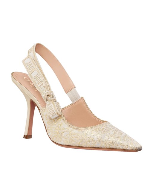 720x960_Dior_HolidayStyle2025_image---2025-12-01T200604.102