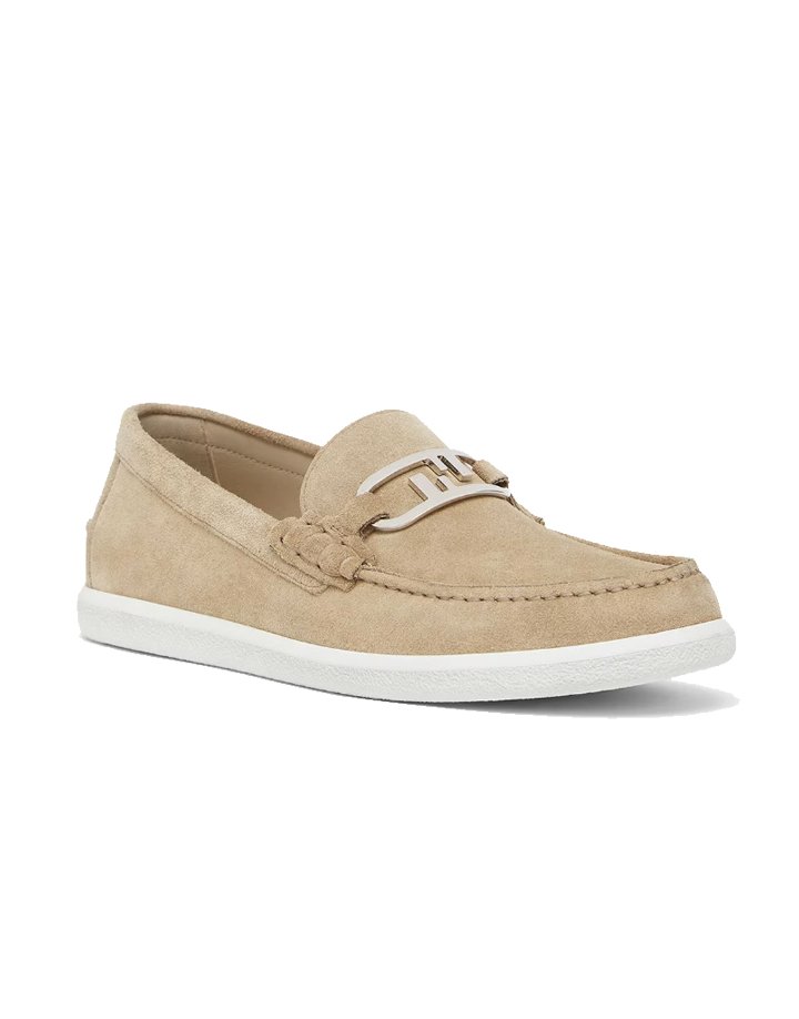 720x960_Fendi_GiftsfortheGrads2025_unnamed-17