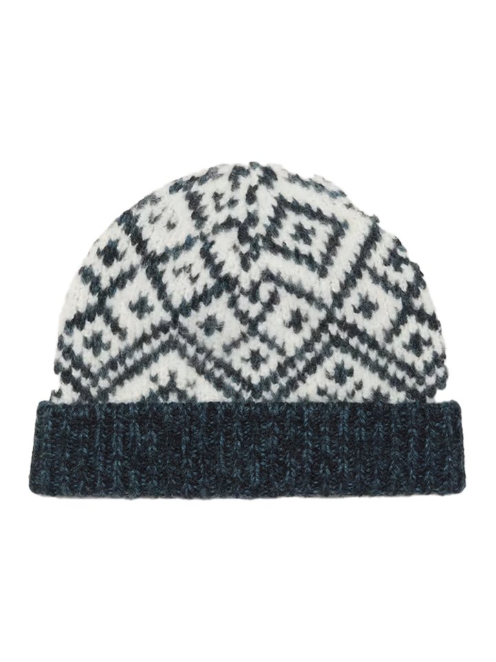 720x960_LoroPiana_HolidayStyle2025_image---2025-12-01T201126.457