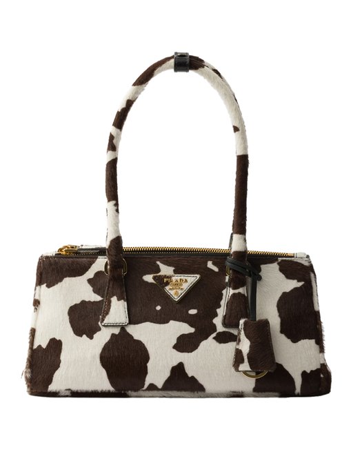 720x960_Prada_HeadingEast2025_unnamed-8