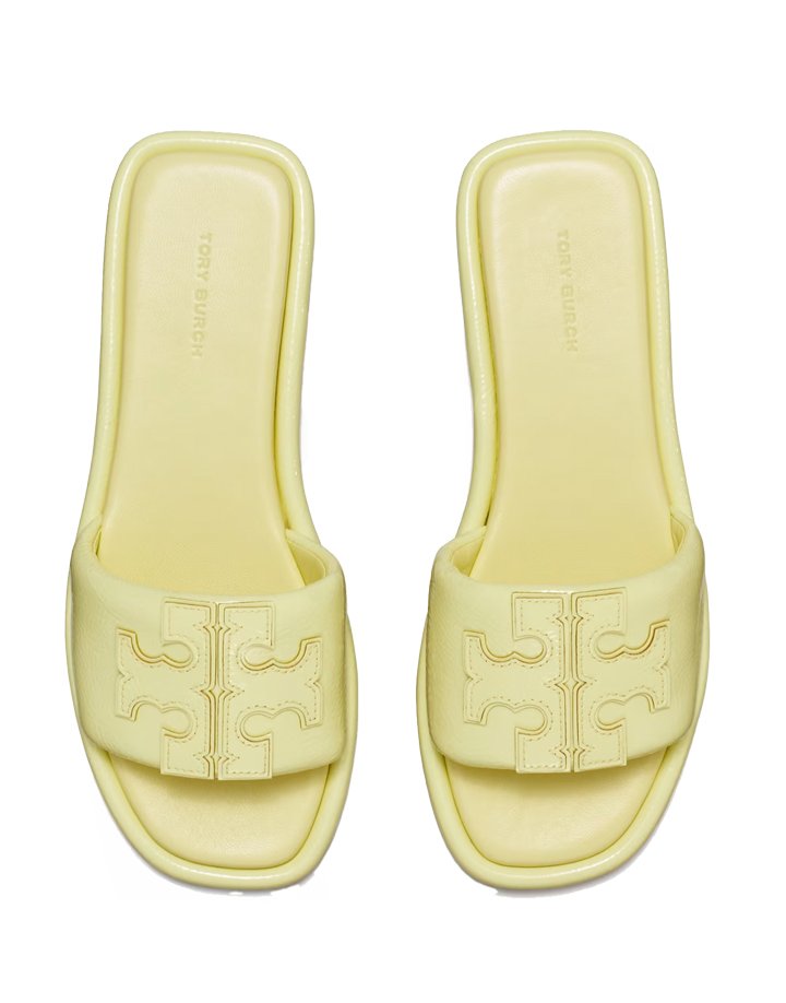 720x960_ToryBurch_SlideintoSummer_unnamed-7