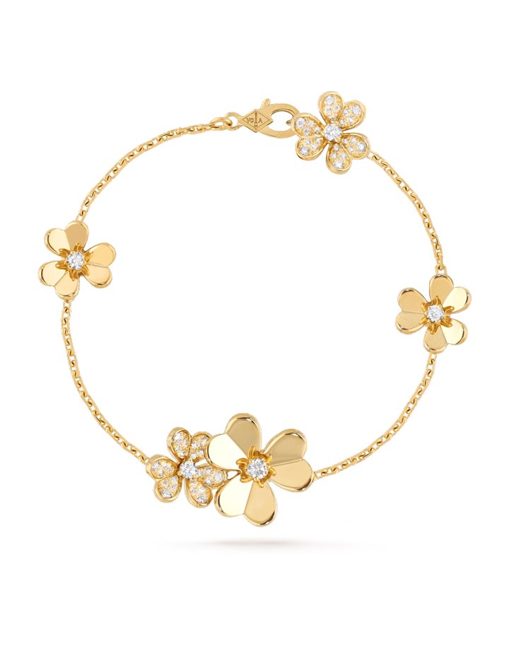 720x960_VanCleef&Arpels_MemorialDay2025_unnamed-5