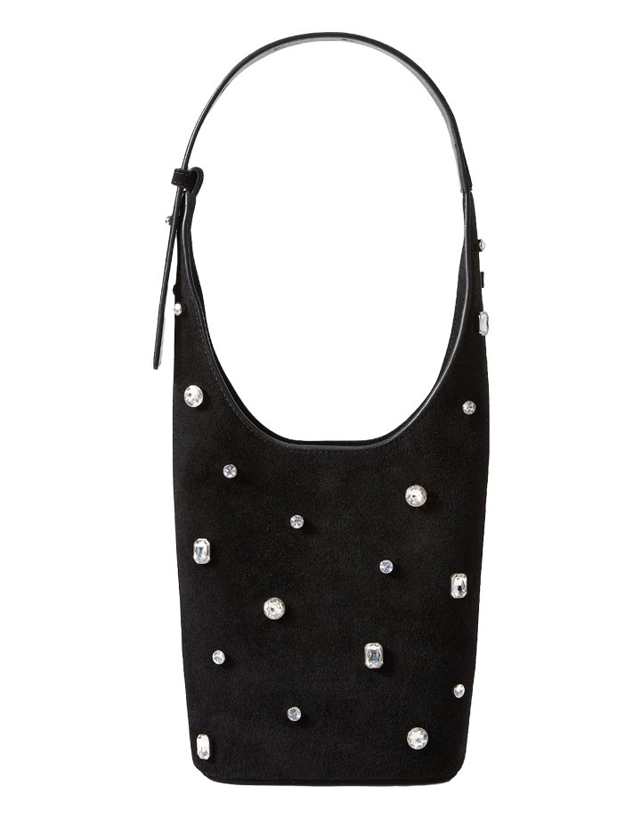 720x960_VeronicaBeard_HolidayStyle2025_image---2025-12-01T200726.498