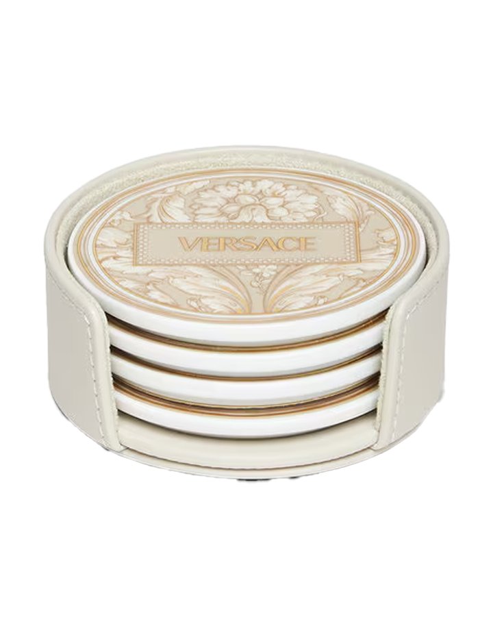 720x960_Versace_GiftsfortheHost2025_unnamed-12