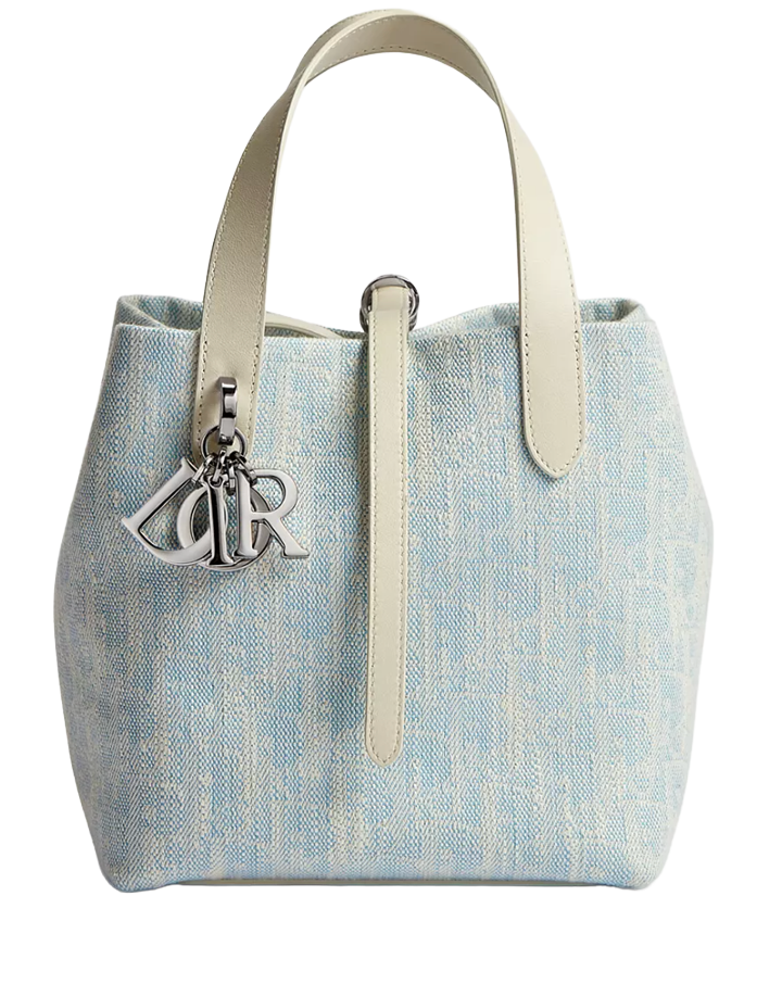 720x960_dior_giftsforgrads