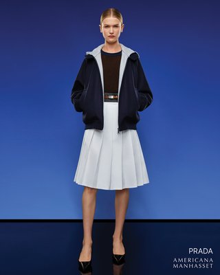 AM_H25_72dpiCMS_Prada