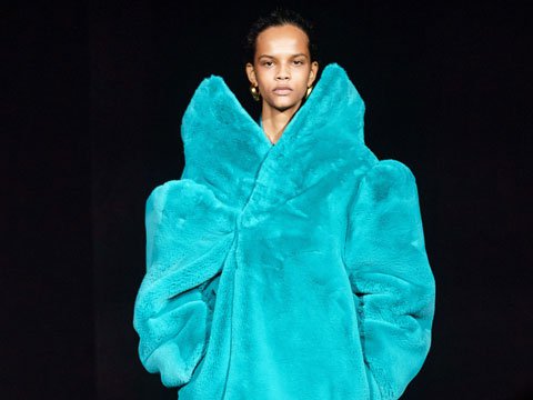 balenciaga_fall2019_mainpage.jpg