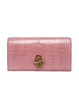 Bonjour_BottegaVeneta_Clutch_720x960.jpg