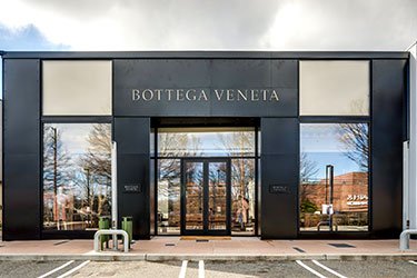 BottegaVeneta_375x250.jpg