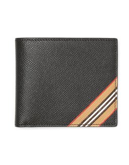 Burberry_Wallet_trending_now.jpg