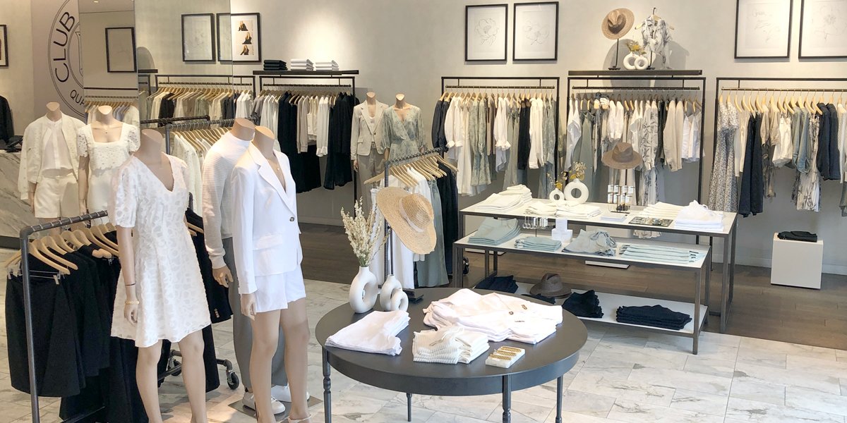 Club Monaco  Americana Manhasset