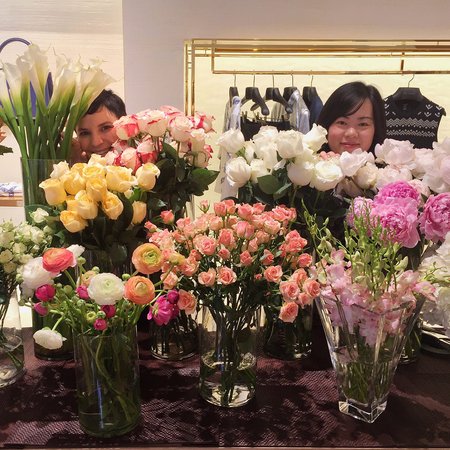 Mother’s Day at Americana Manhasset | Americana Manhasset