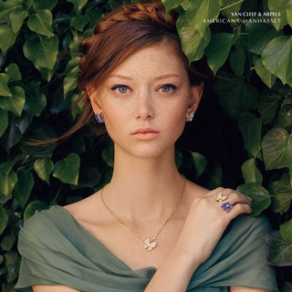 Lookbook_Fall2019_Van_Cleef_and_Arpels_Sara Grace Wallerstedt.jpg