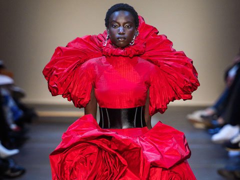alexandermcqueen_fall2019_mainpage.jpg