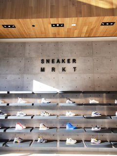 SneakerMRKT_720x960
