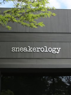 Sneakerogy 720x960