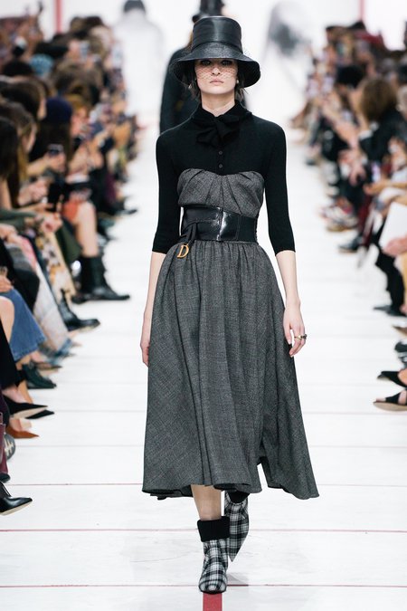 X 上的PetiteAnge🦋：「90s Dior runway looks