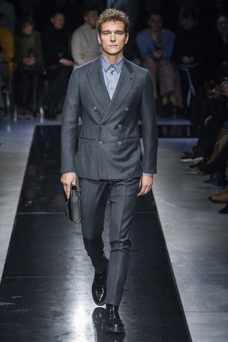 Giorgio Armani Fall 2023 Men's Fashion Show Review