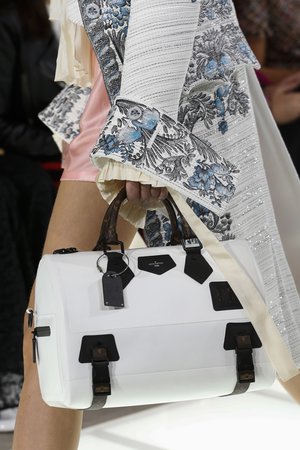 Louis Vuitton's Spring 2018 Runway Bags Went in an Angular