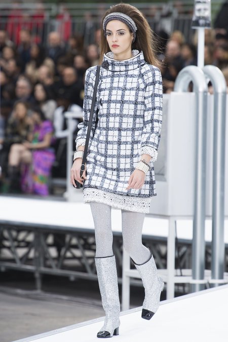 Chanel Leaves Earth Behind at Paris Fashion Week With an Actual