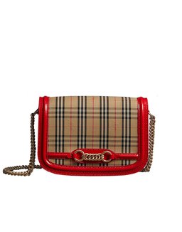 TrendingNow_RedHot_Burberry_2018