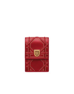 TrendingNow_RedHot_Dior_2018