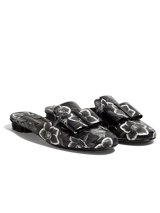 PersonalPicks_SlideintoSpring_Ferragamo_2018