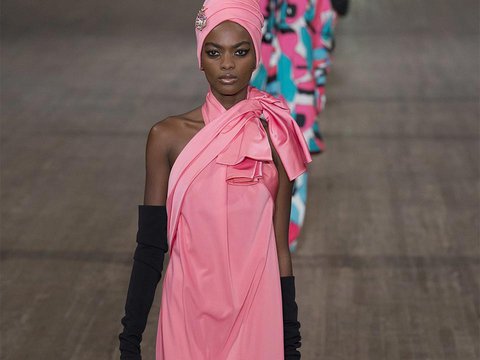 marcjacobs_spring2018_mainpage.jpg