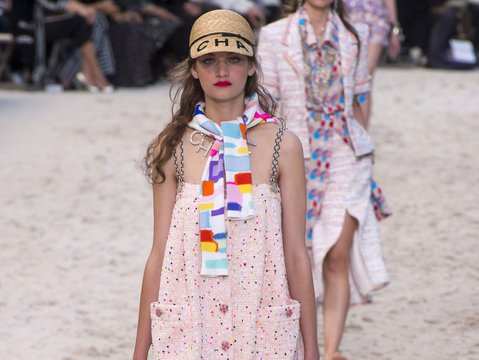 chanel_ss19_mainpage.jpg
