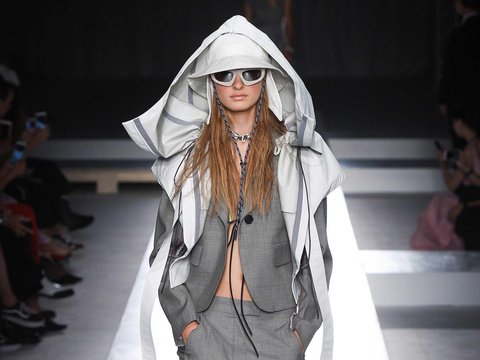 sportmax_ss19_mainpage.jpg